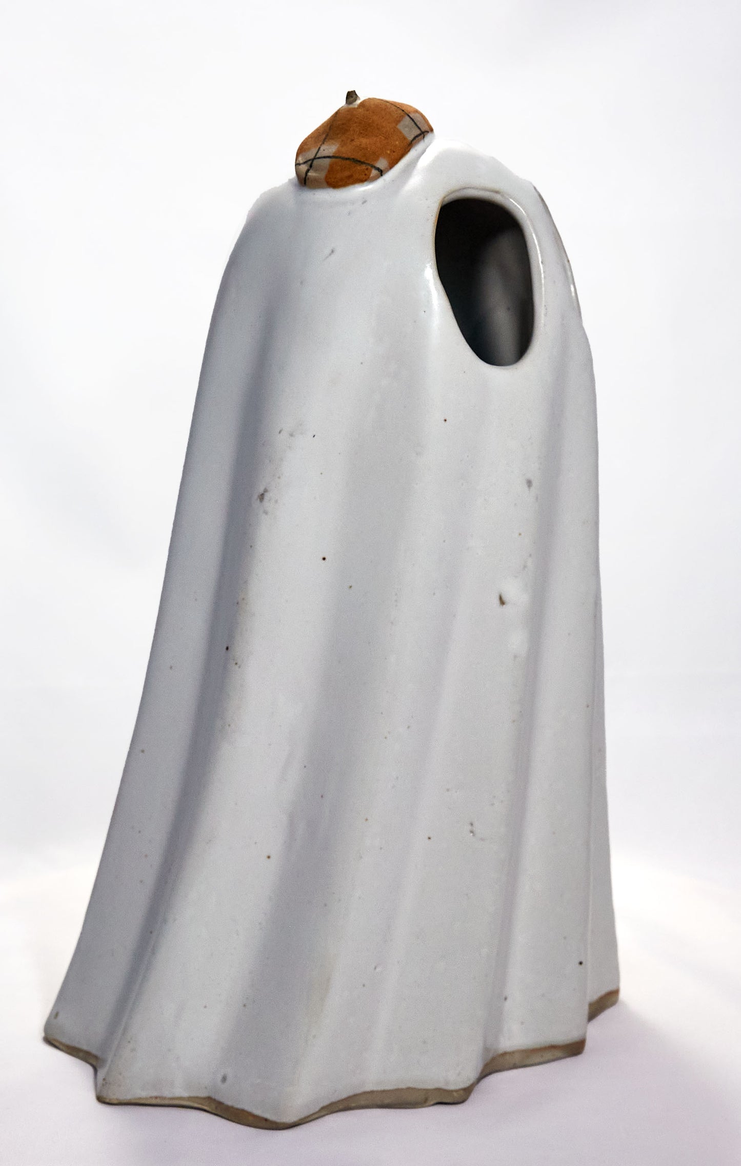 Porcelain Beret Ghost - Medium